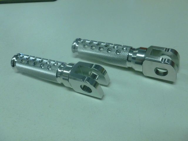 Aluminum GSXR & Sportbike Footpegs